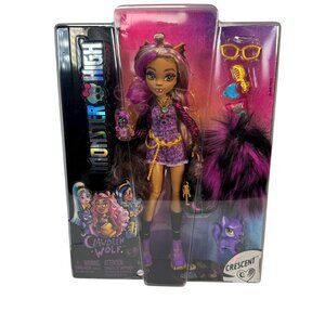Monster High Clawdeen Wolf Doll w/ Crescent Pet Werewolf Horror Goth Punk Emo